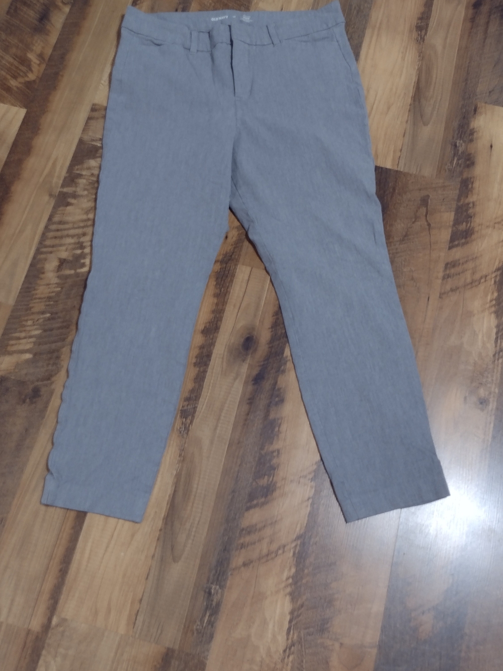 Old Navy Pixie Gray Capri Pants Size 10